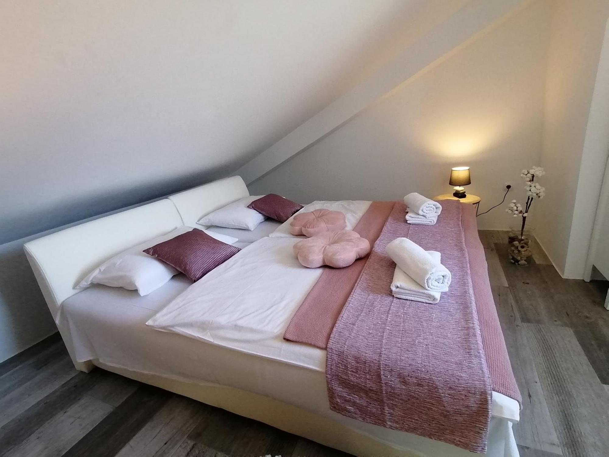 Villa Cesarica Novalja Eksteriør billede
